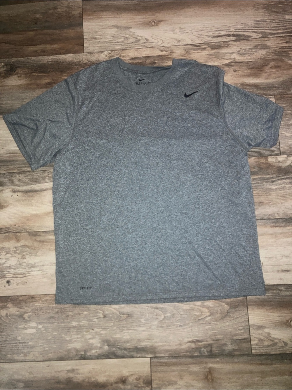 Nike Dri-Fit Men’s Gray Shortsleeve Shirt Size XXL